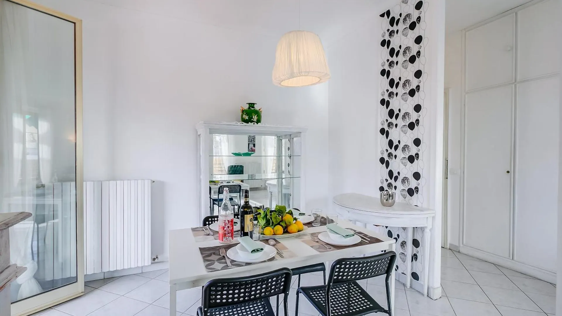 Apartment Sanremo Penthouse Market 700M From Sea - Happy Rentals